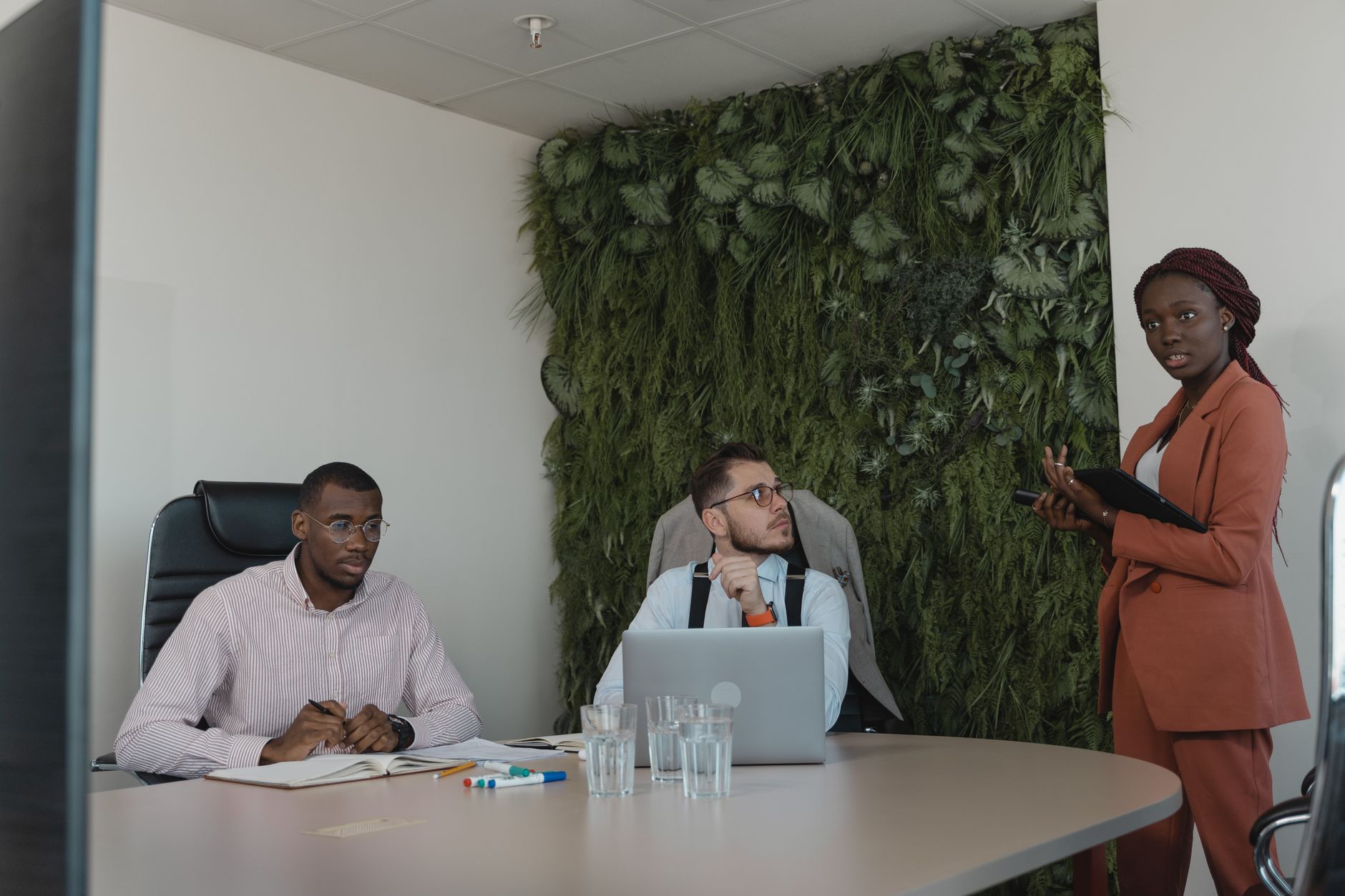 Corporate ESG and carbon reporting support for companies in the Milton Keynes area